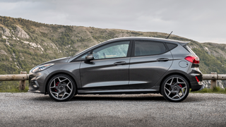 Americans Aren't the Only People Obsessed With Buying Black, Gray and White Cars